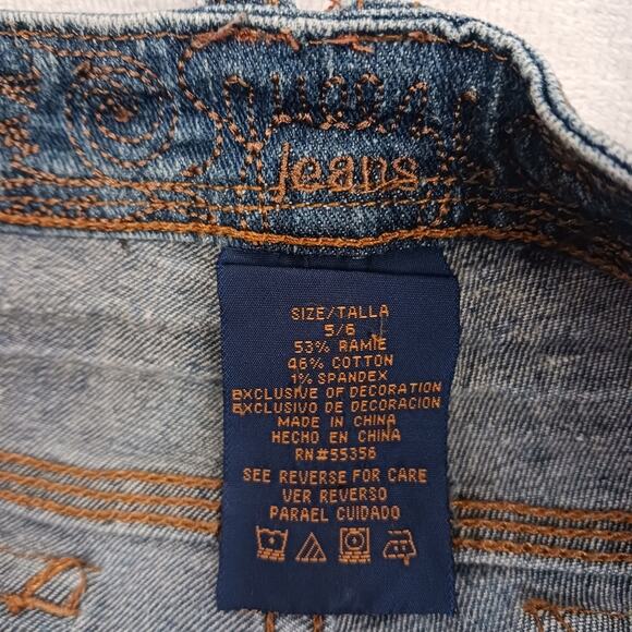 VNT SQUEEZE Jeans Women's Sz 5/6 Blue Embroidered SNAP POCKETS Bohemian Festival - Picture 16 of 16